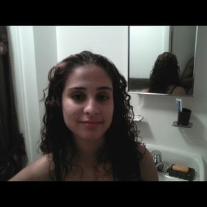 Meet your Posher, Maritza